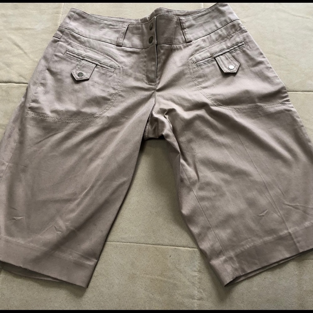 Michael Kors shorts size 8 new.